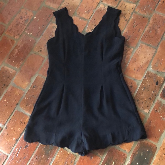 She & Sky lined romper - Picture 2 of 10